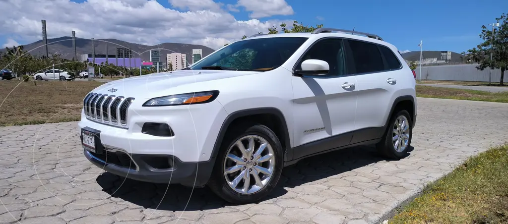 Jeep Cherokee 2014 SUV
