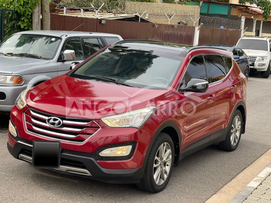 Hyundai Santa Fe Sport 2.0T 2014 SUV en República Dominicana