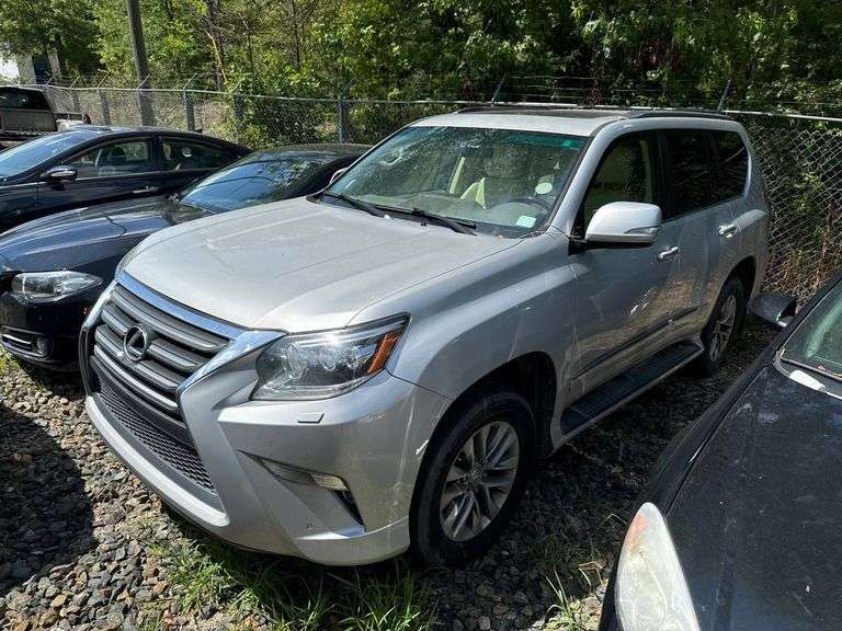 Lexus GX 460 SUV 2014