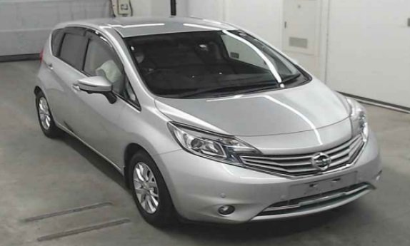 Nissan Note 2014 Hatchback Compacto en República Dominicana