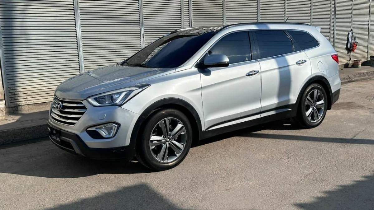 Hyundai Santa Fe Sport 2.0T 2014 SUV en República Dominicana