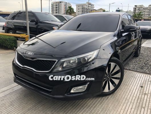 Kia K5 2014 Sedán en República Dominicana