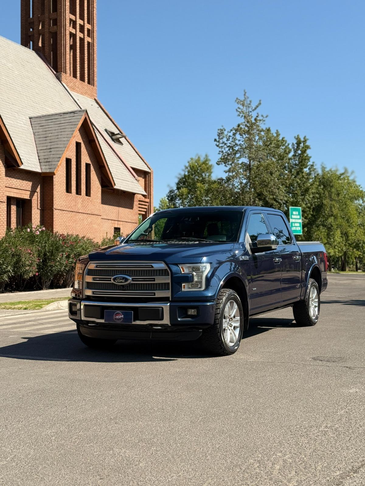 Ford F-150 Platinum 2015 Camioneta Pick-up
