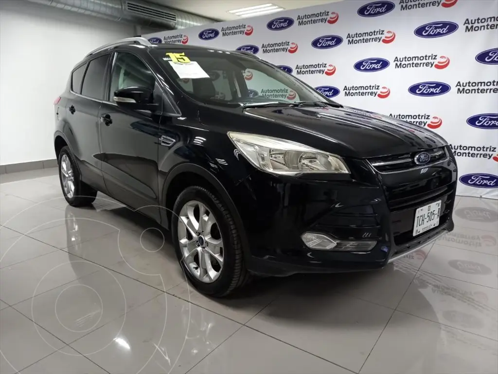 Ford Escape SE modelo 2015 SUV
