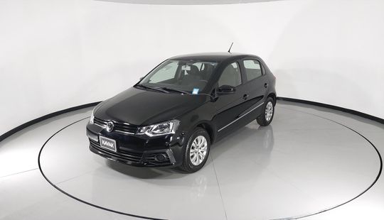 Volkswagen Golf GTI Turbo modelo 2015 en República Dominicana
