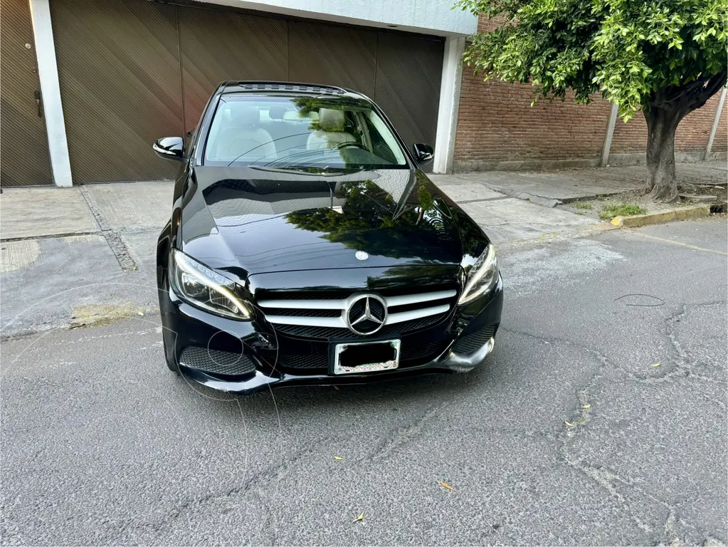 Mercedes-Benz C 300 4MATIC Sedán 2015