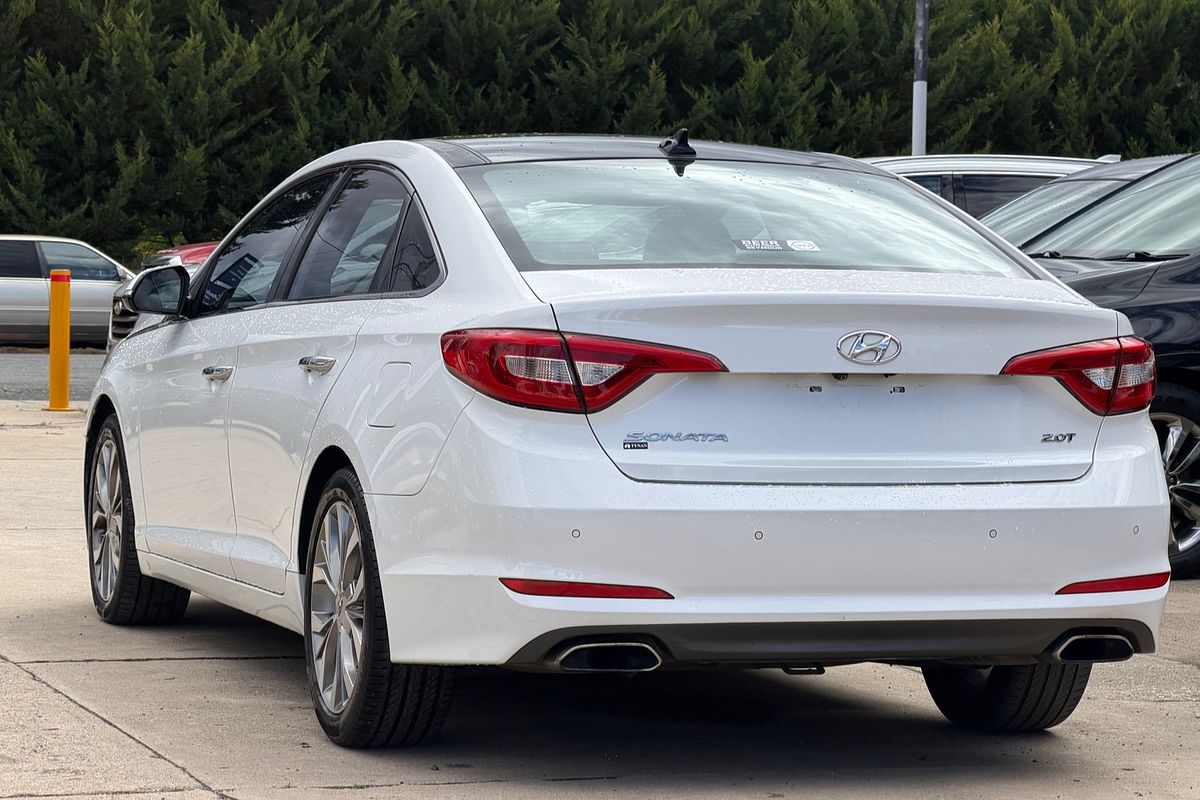 Hyundai Sonata LF modelo 2015 sedan