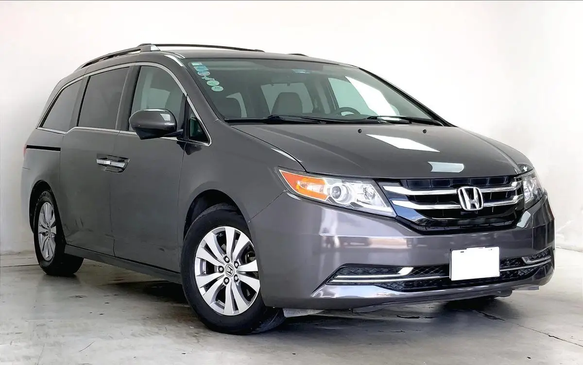 Honda Odyssey EX modelo 2015 vehículo familiar