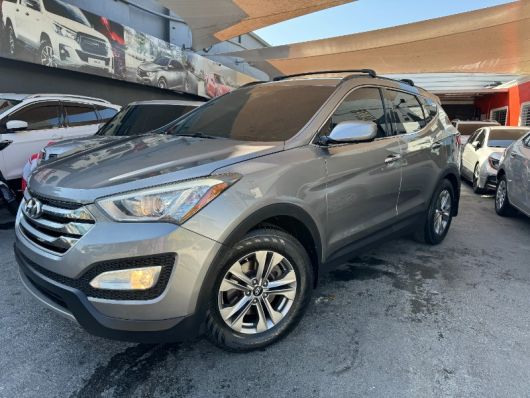 Hyundai Grand Santa Fe 2015 SUV en República Dominicana