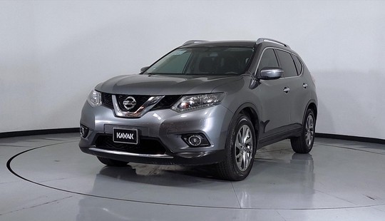 Nissan X-Trail SUV 2015