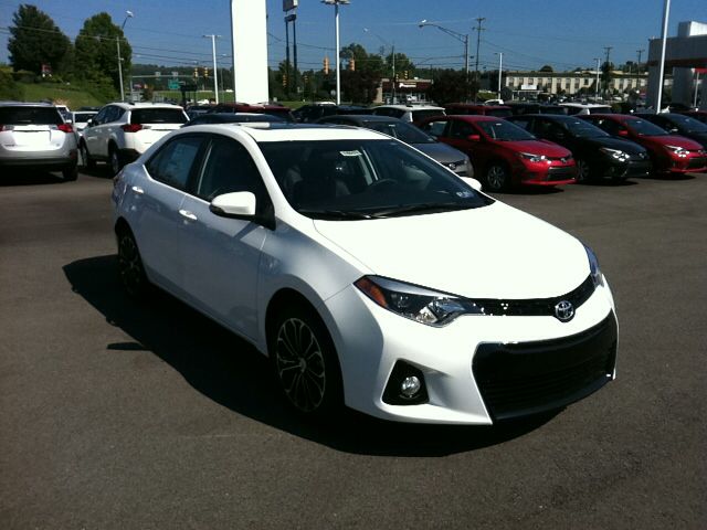 Toyota Corolla L Modelo 2015 Automóvil en República Dominicana