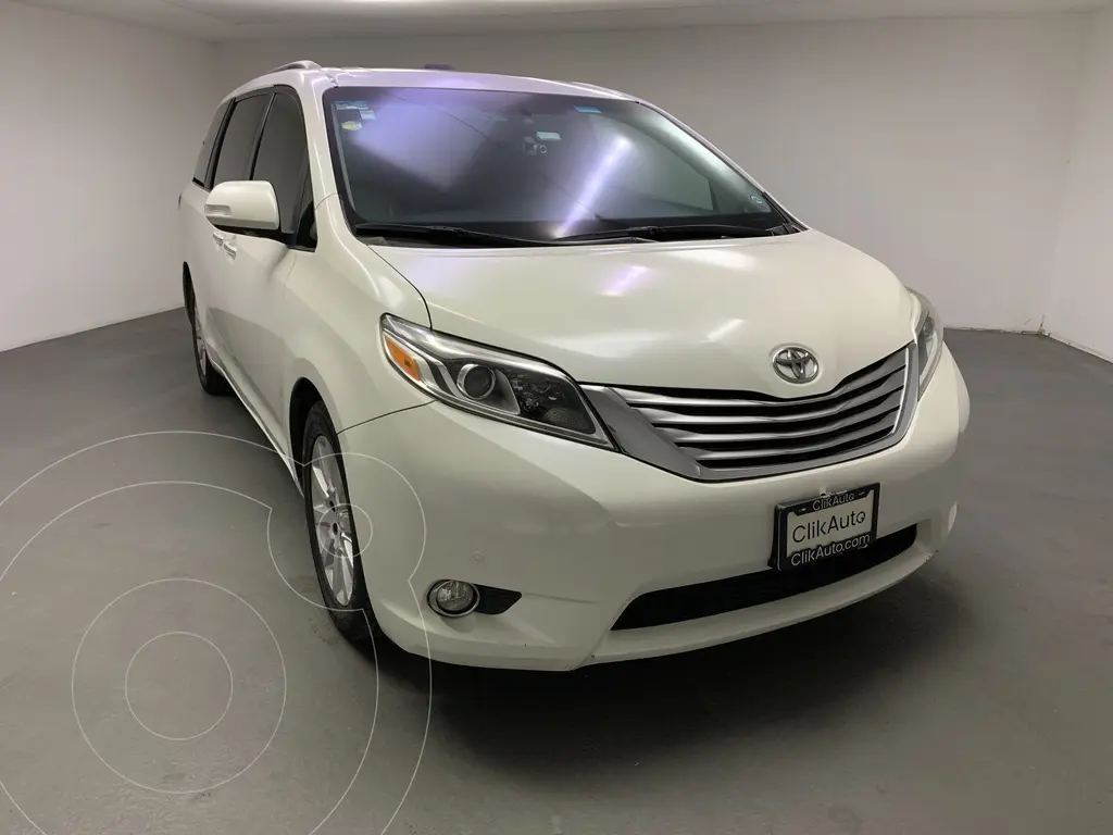 Toyota Sienna 2015 Minivan