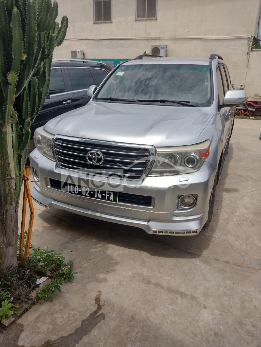 Toyota Land Cruiser Prado VXL 2015 SUV