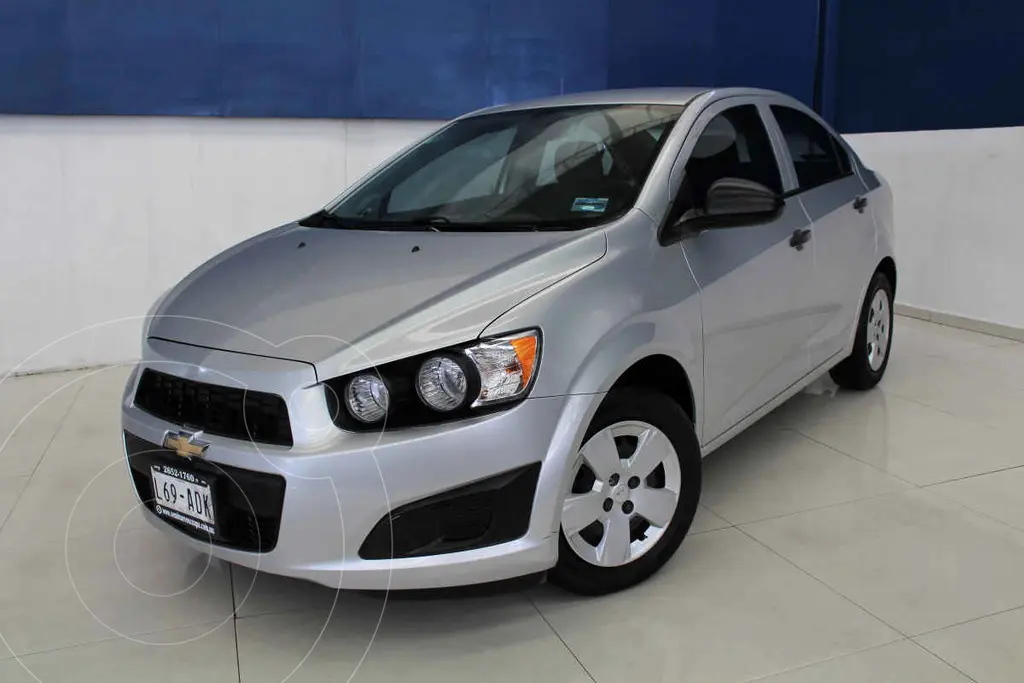Chevrolet Sonic LT Modelo 2015 Automóvil