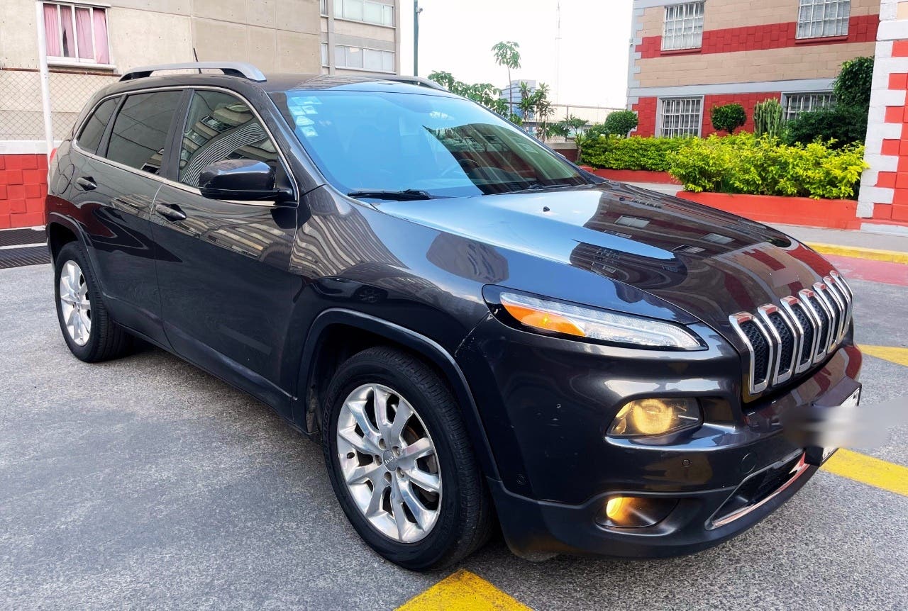 Jeep Cherokee 2015 SUV