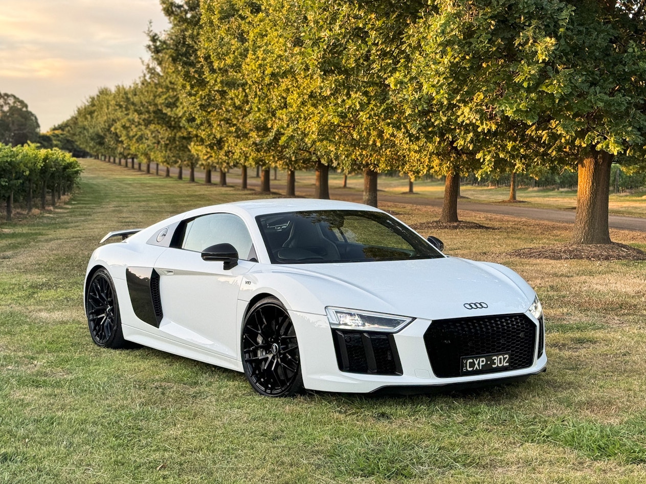 Audi R8 V10 Spyder 2015 Deportivo Convertible