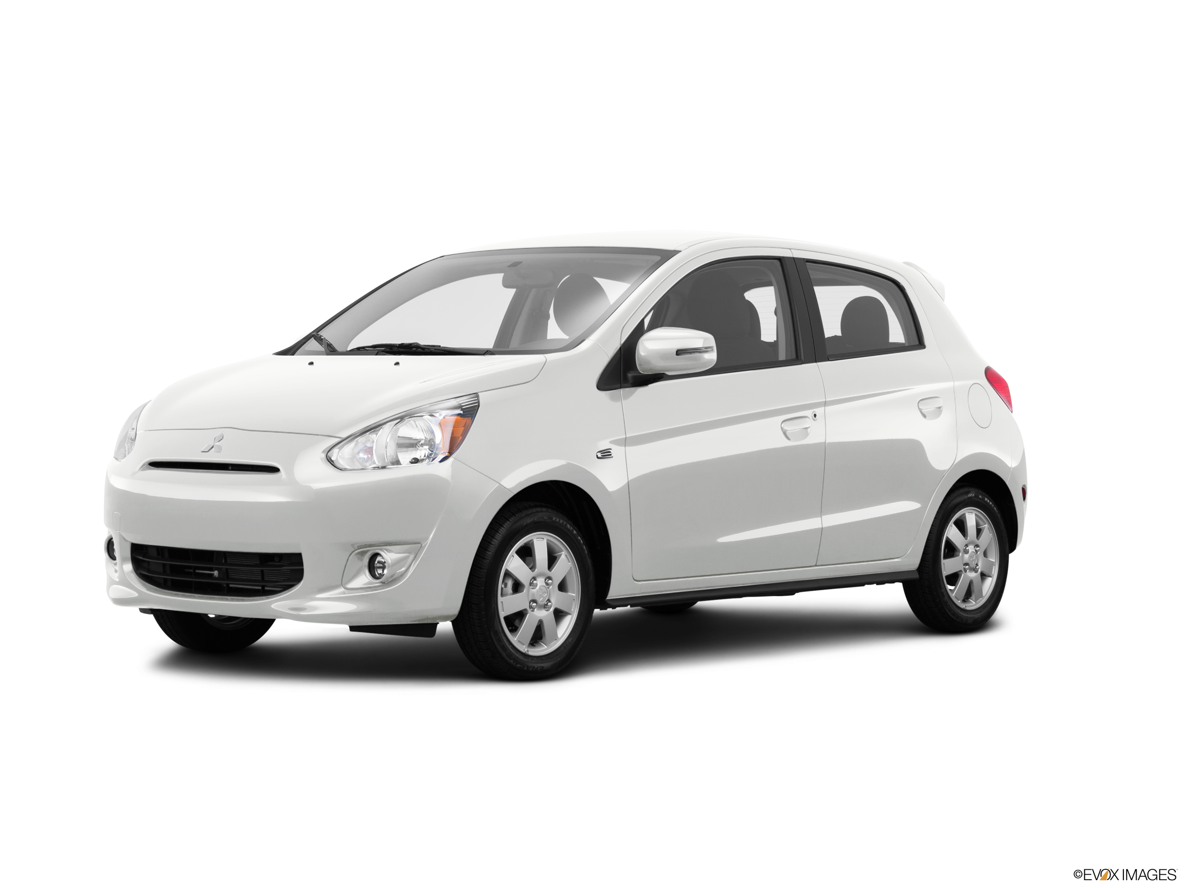 Mitsubishi Mirage 2015 hatchback compacto en República Dominicana