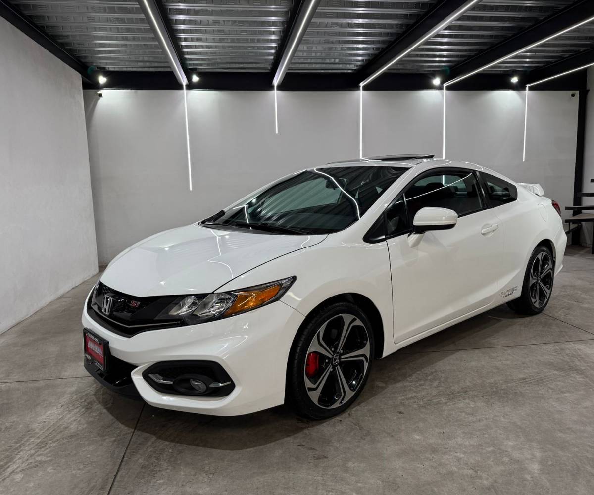 Honda Civic LX Motor 1.8L 2015 Sedán en República Dominicana