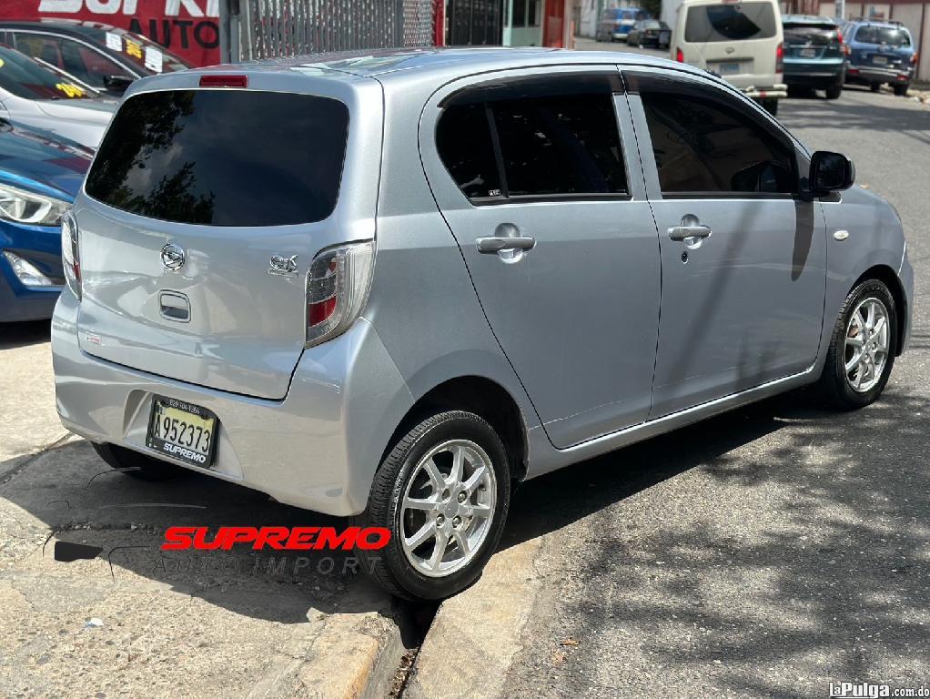 Daihatsu Mira 2016 vehículo compacto en República Dominicana