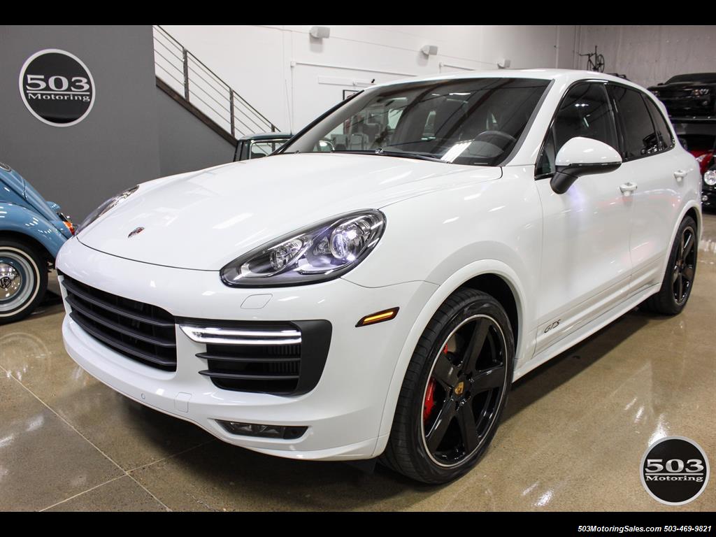 Porsche Cayenne GTS 2016 SUV