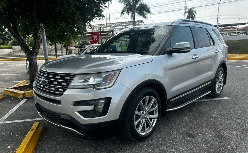 Ford Explorer EcoBoost 2016 SUV en República Dominicana