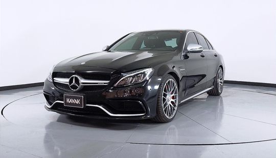 Mercedes-Benz CLS 400 modelo 2016 en República Dominicana
