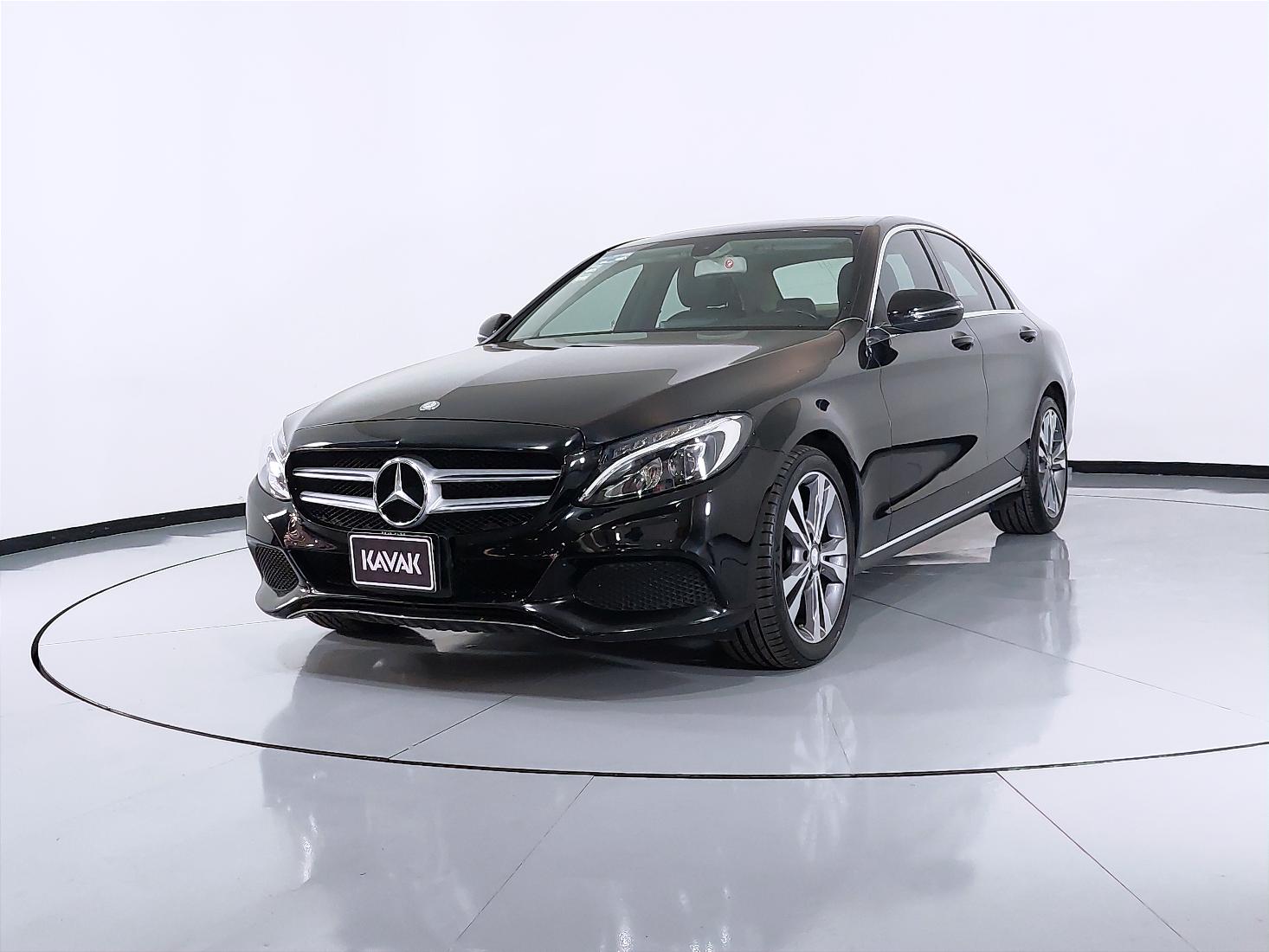 Mercedes-Benz Clase C 300 4MATIC 2016 Sedan en República Dominicana