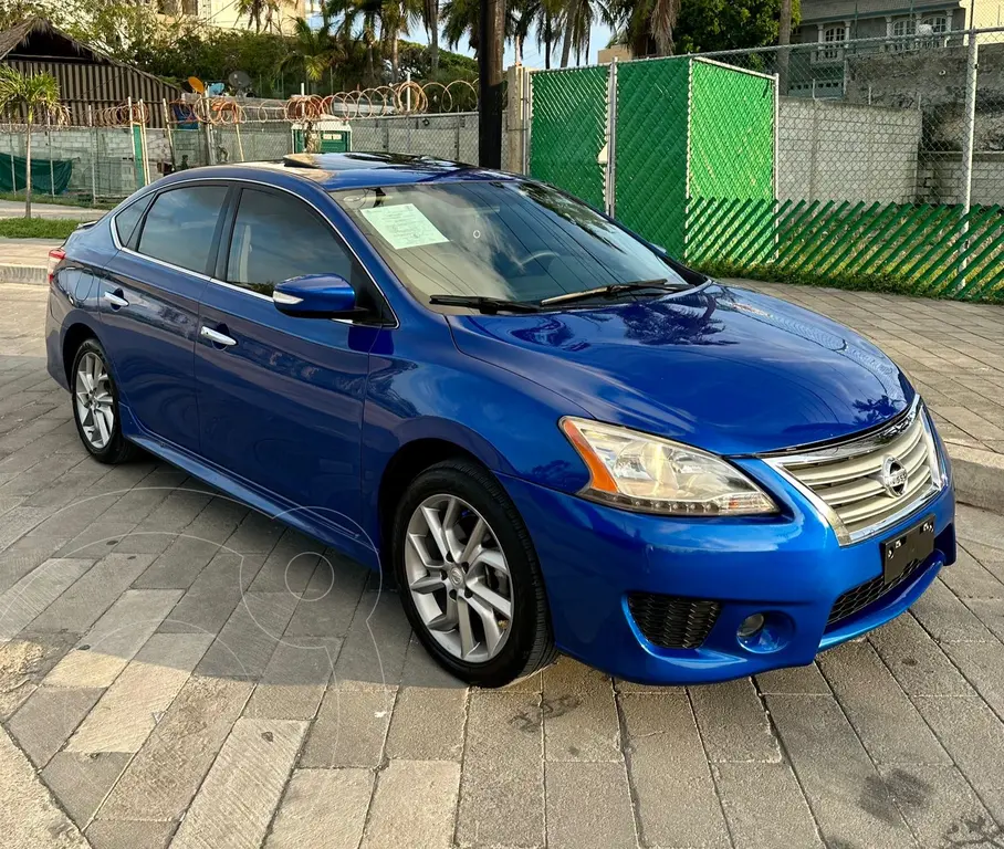 Nissan Sentra SV Modelo 2016 Sedán en República Dominicana