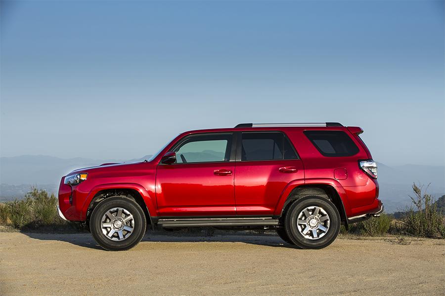 Toyota 4Runner Limited 2016 SUV