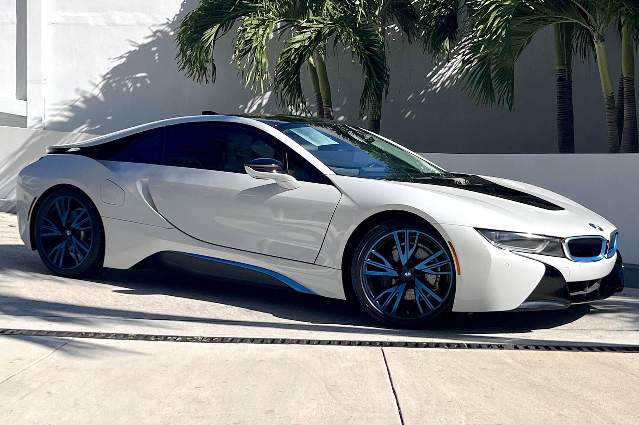 BMW i8 Coupé 2016