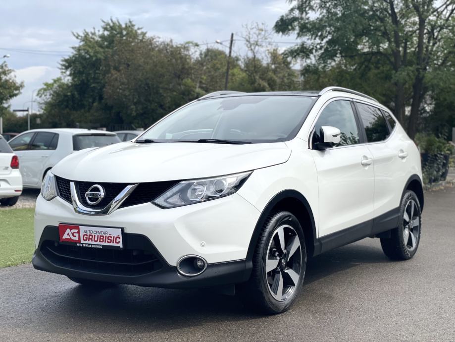 Nissan Qashqai modelo 2016 vehículo SUV