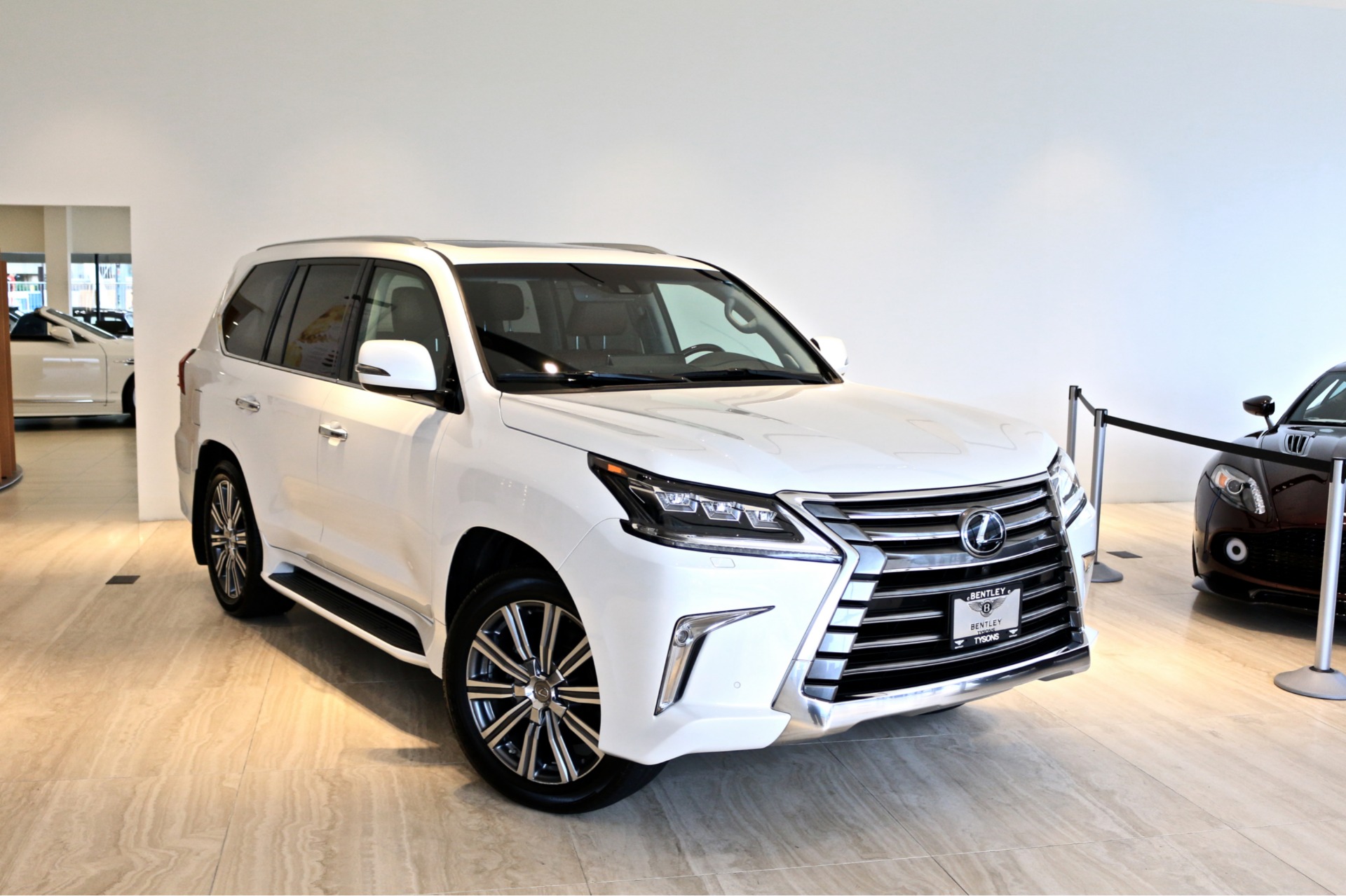 Lexus LX 570 2016 SUV de lujo