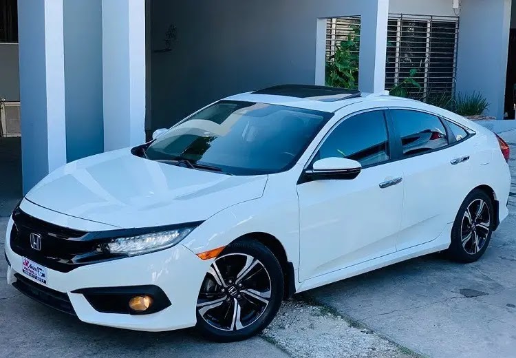 Honda Civic EXL modelo 2016 sedán en República Dominicana