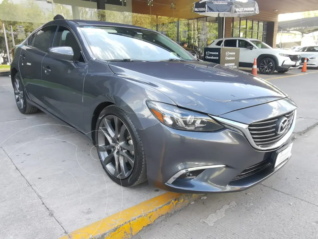 Mazda 6 Sport modelo 2016 vehículo sedán en República Dominicana
