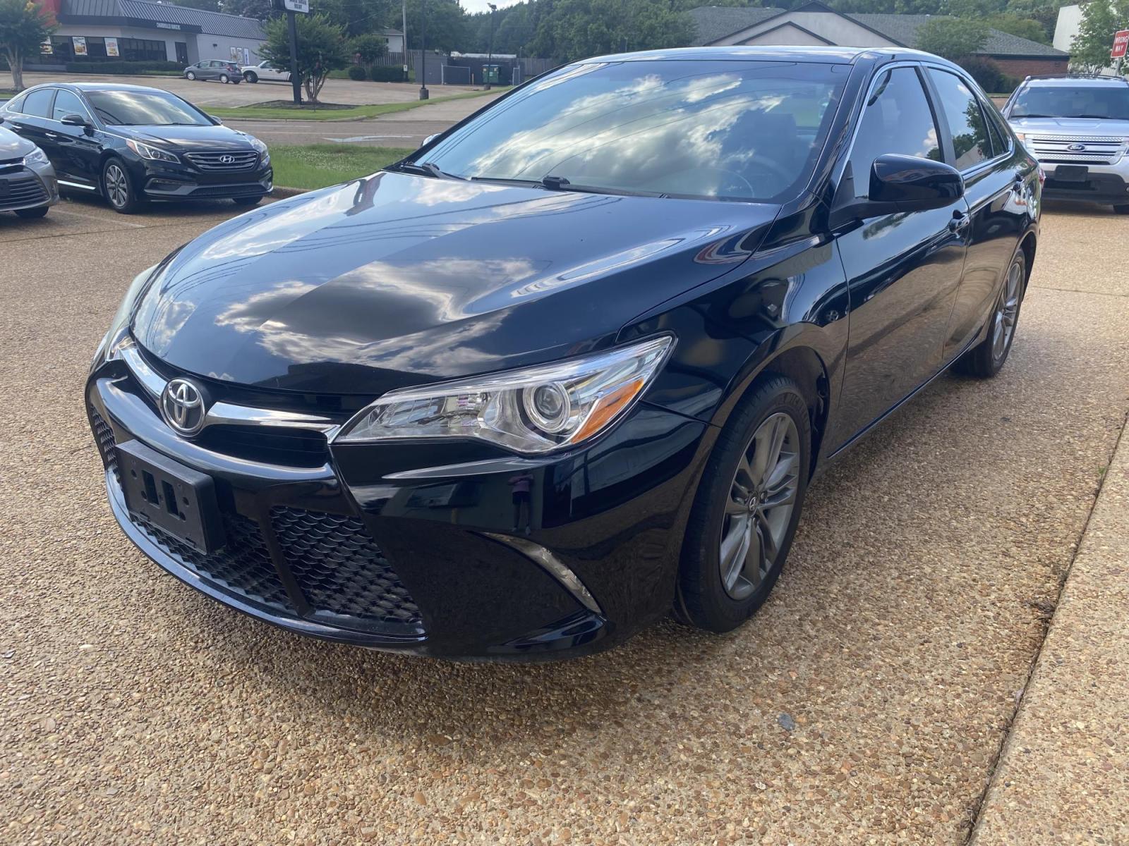 Toyota Camry SE Modelo 2016 Sedán en República Dominicana