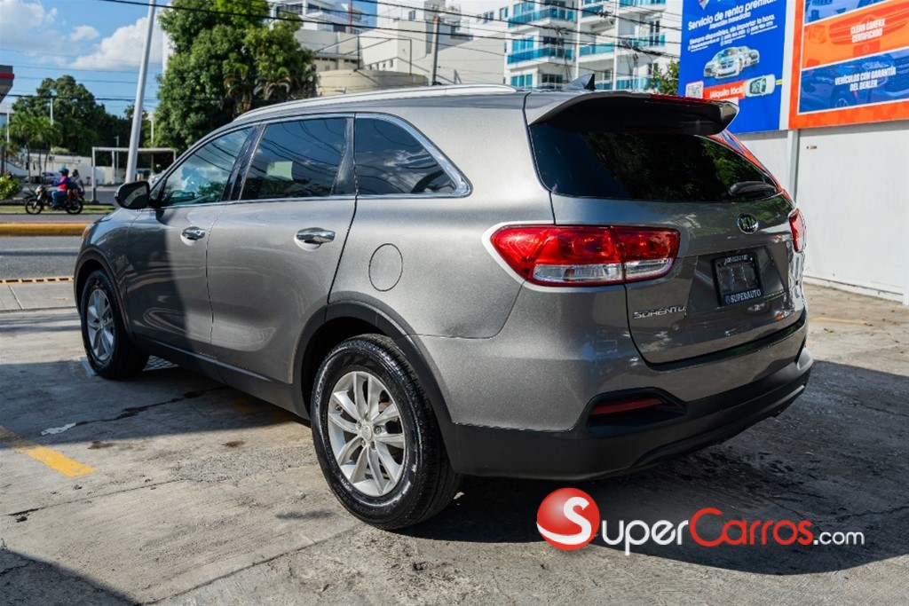 Kia Sorento LX modelo 2016 SUV