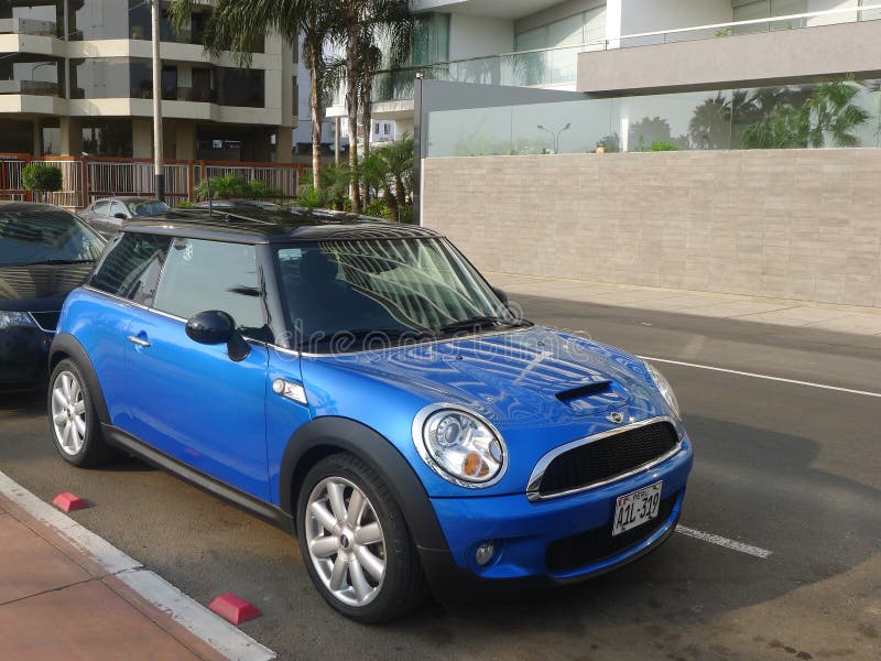 Mini Cooper Convertible 2016 modelo descapotable en República Dominicana