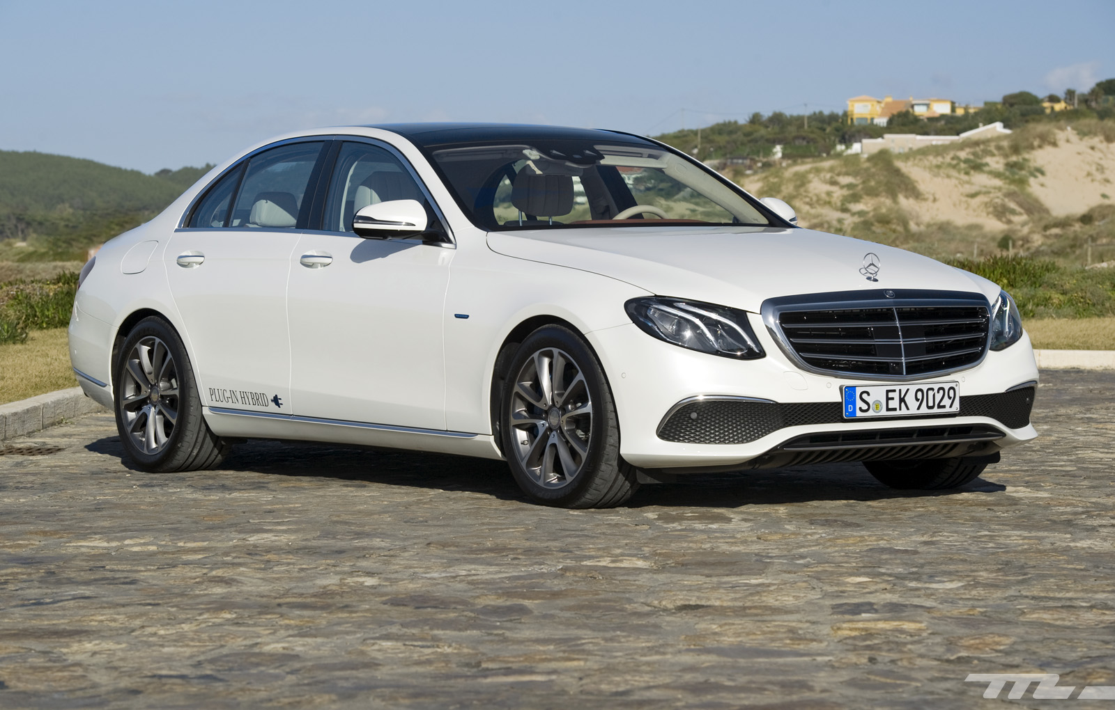 Mercedes-Benz E 350 AMG 2016 Sedán en República Dominicana