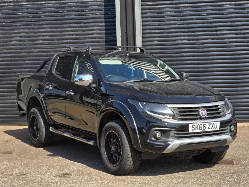 Fiat Fullback GLS 4x4 modelo 2016 camioneta en República Dominicana