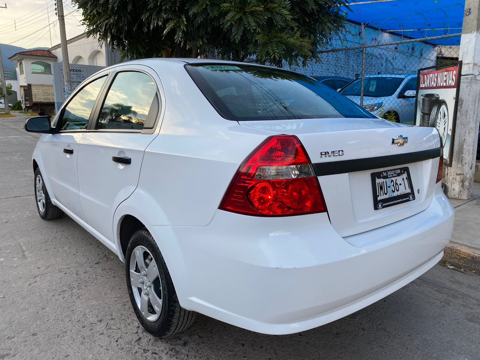 Chevrolet Aveo 2016 vehículo compacto