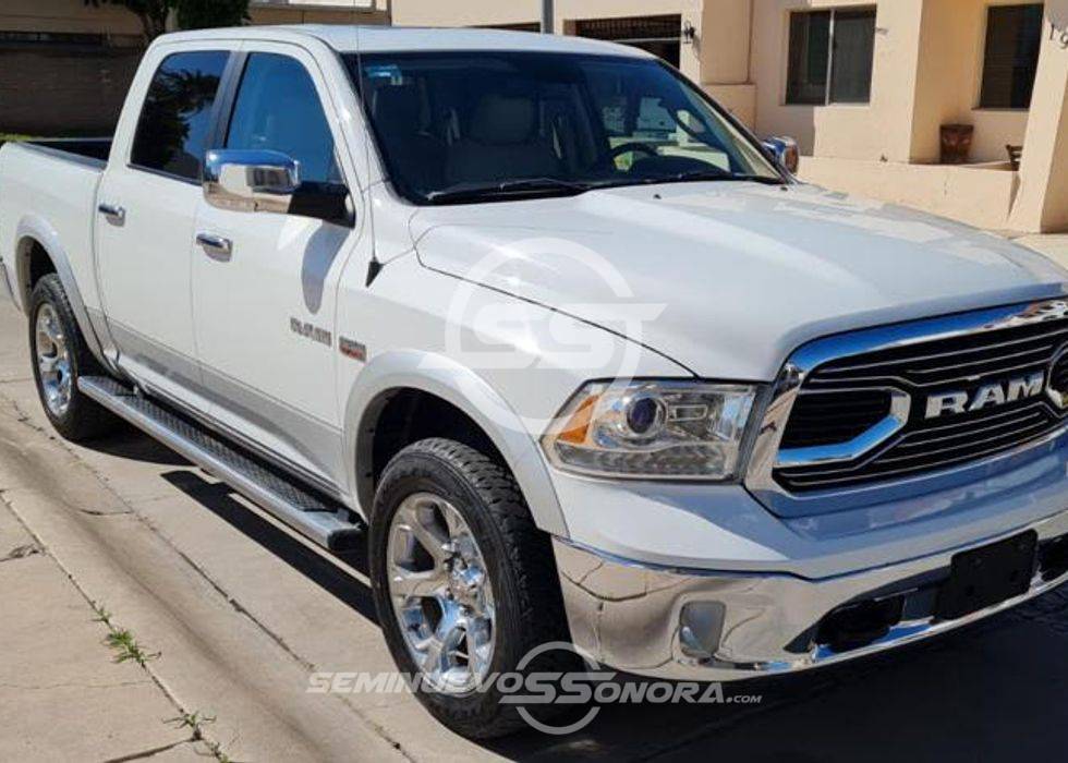 Dodge Ram 1500 modelo 2016 camión pickup en República Dominicana
