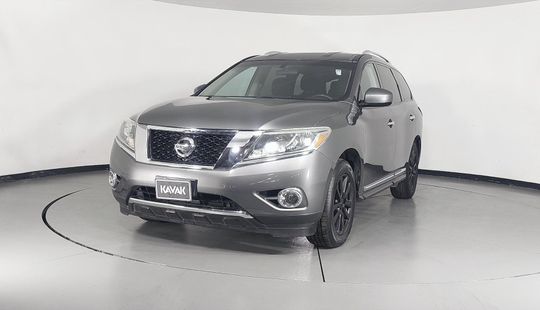 Nissan Pathfinder SV 2016 SUV