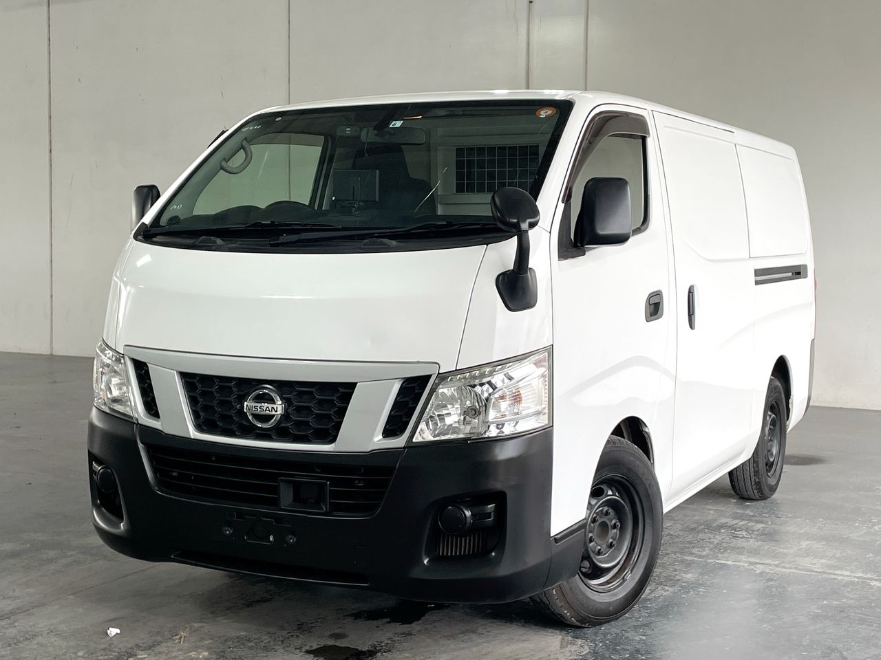 Nissan Urvan NV350 Furgoneta 2016 en República Dominicana