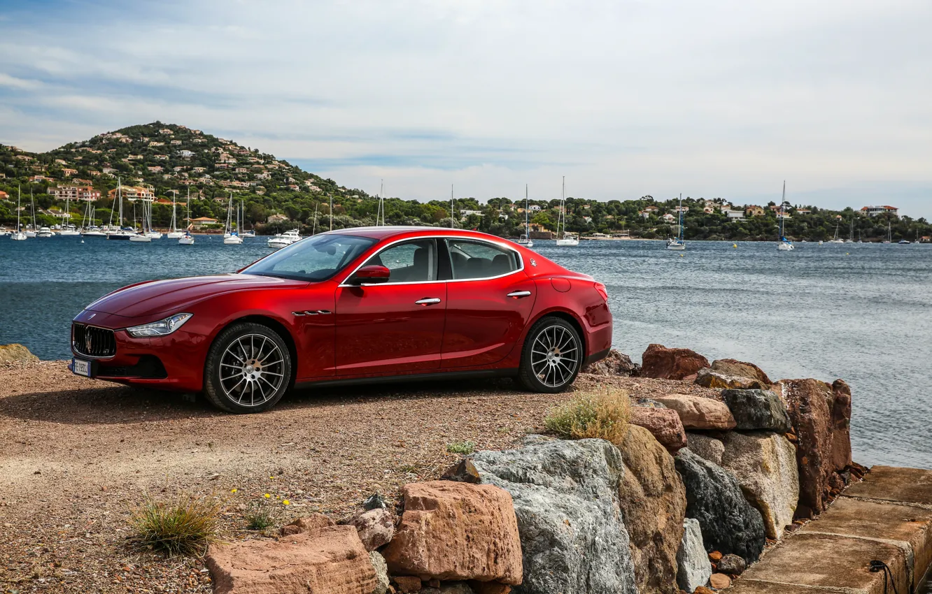 Maserati Ghibli SQ4 2016 deportivo rojo