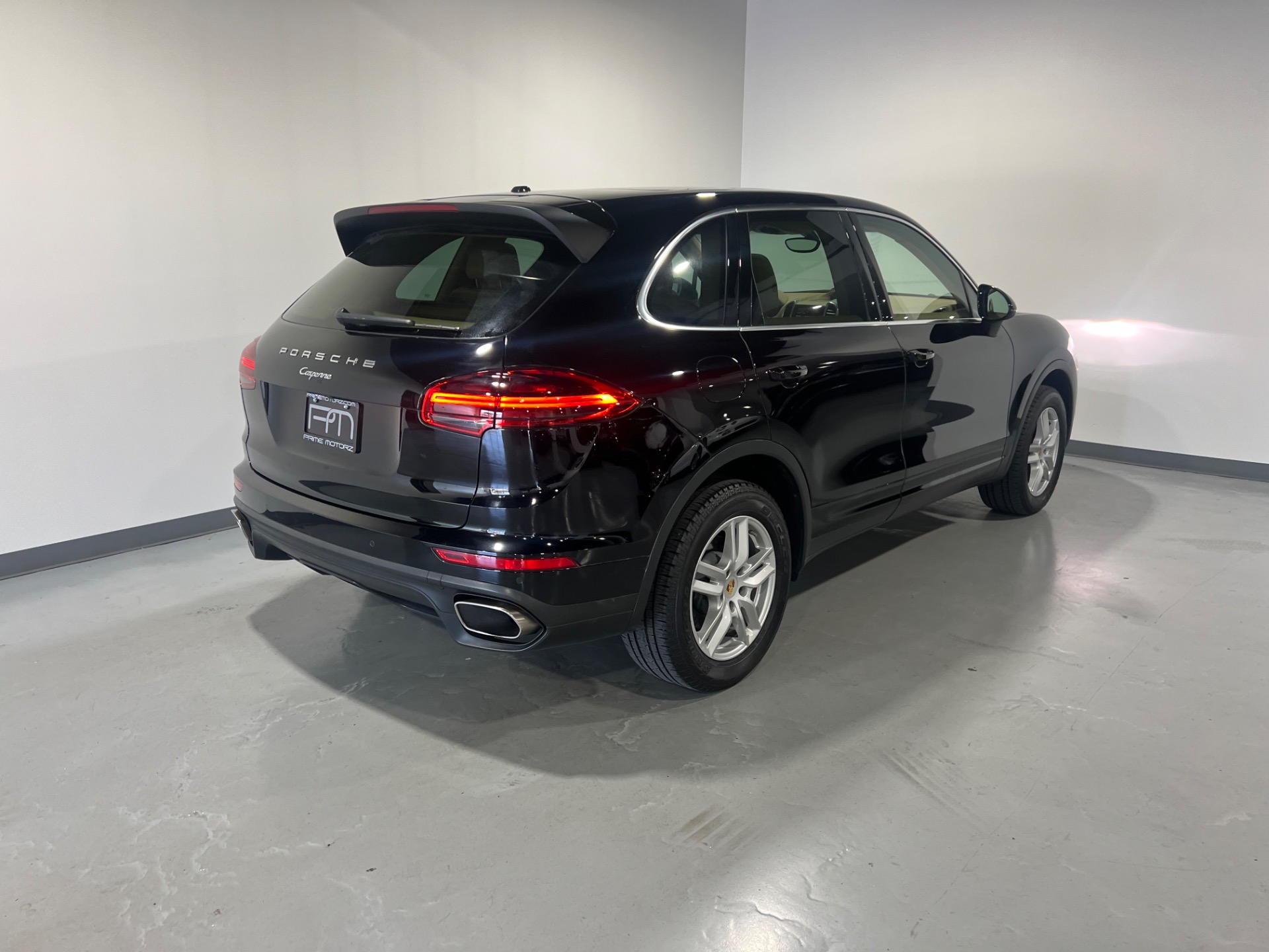 Porsche Cayenne GTS 2016 SUV de alto rendimiento