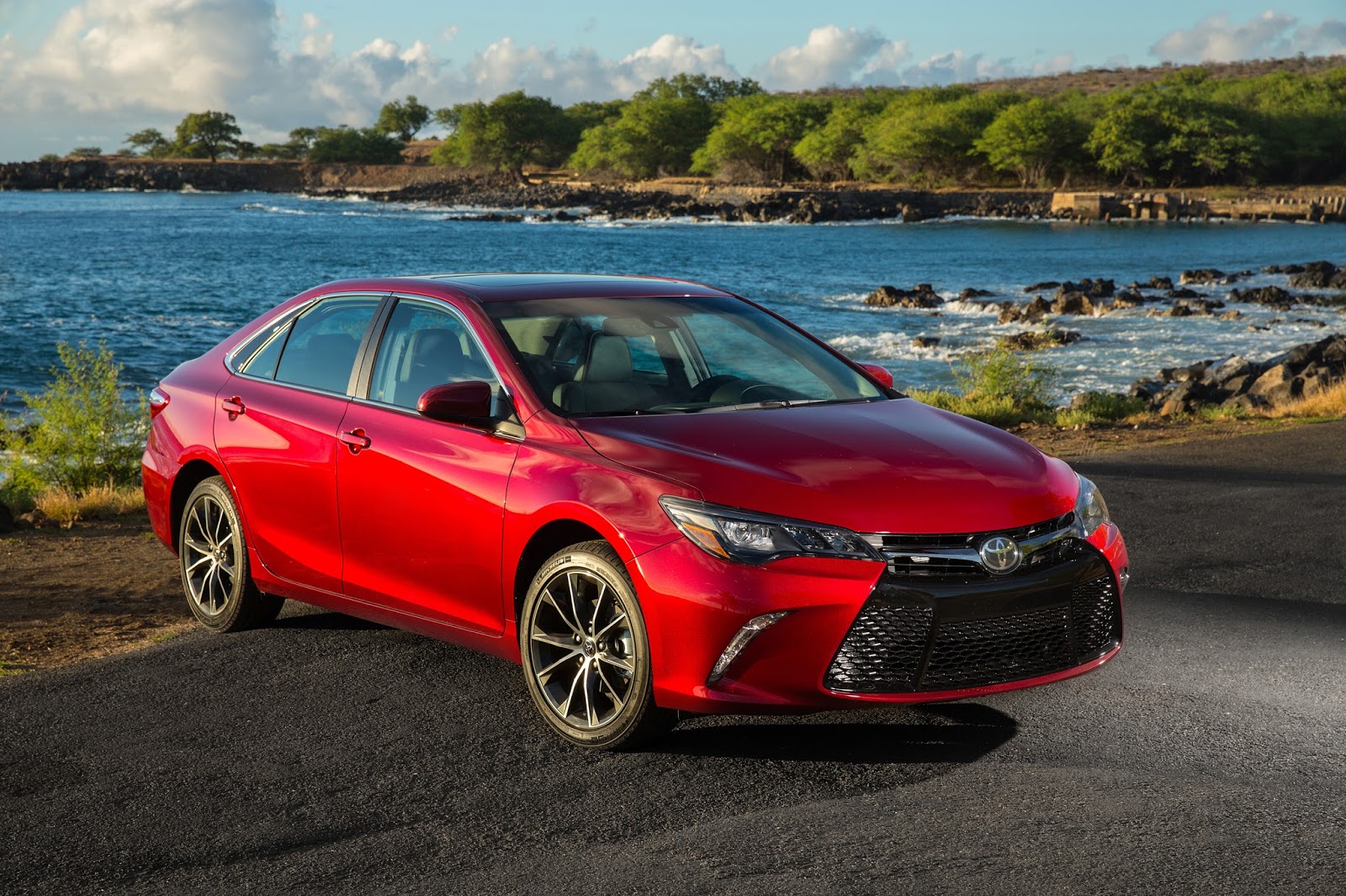 Toyota Camry SE modelo 2016 sedán en República Dominicana
