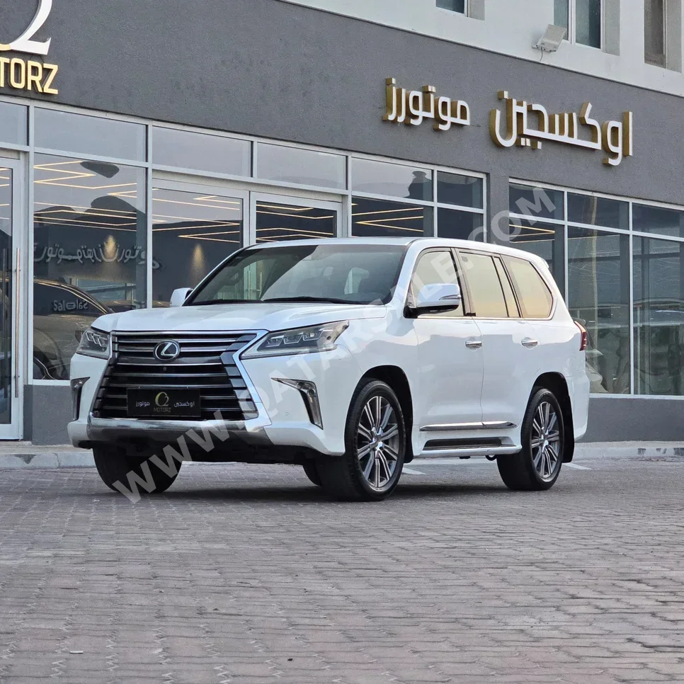 Lexus LX 570 Sport 2016 SUV de lujo en República Dominicana