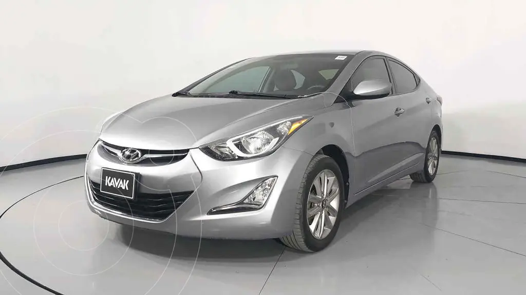 Hyundai Elantra SE 2016 Sedán