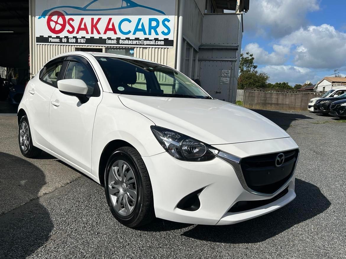 Mazda Demio 2016 vehículo compacto en República Dominicana
