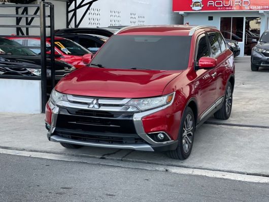 Mitsubishi Outlander 2017 SUV en República Dominicana